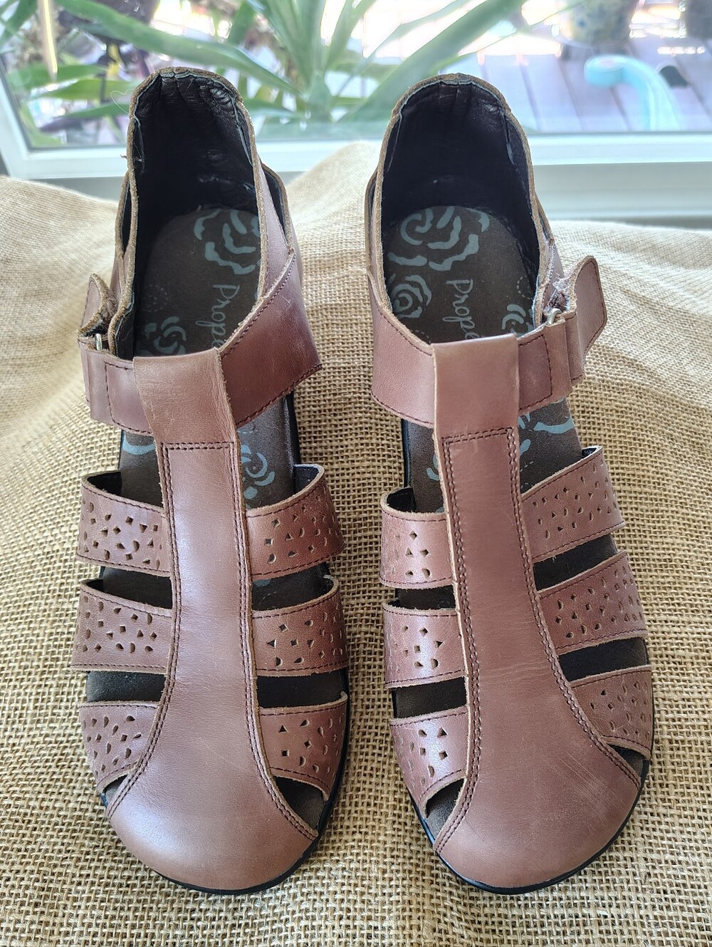 Propet April Fisherman Closed Toe Sandals